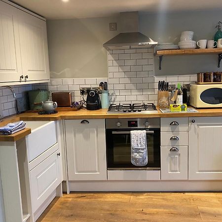 Monmouth House Apartments, Lyme Regis Old Town, Dog Friendly, Parking Экстерьер фото