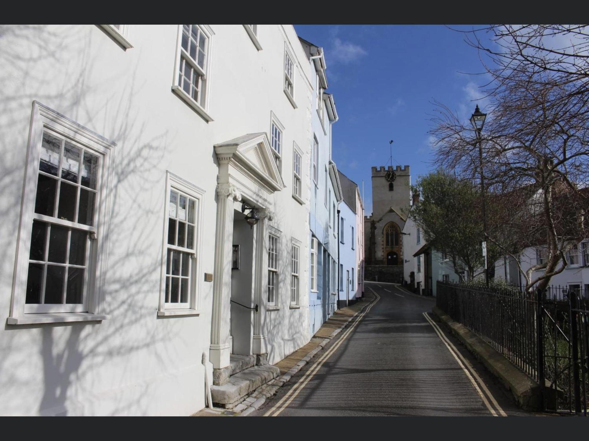 Monmouth House Apartments, Lyme Regis Old Town, Dog Friendly, Parking Экстерьер фото