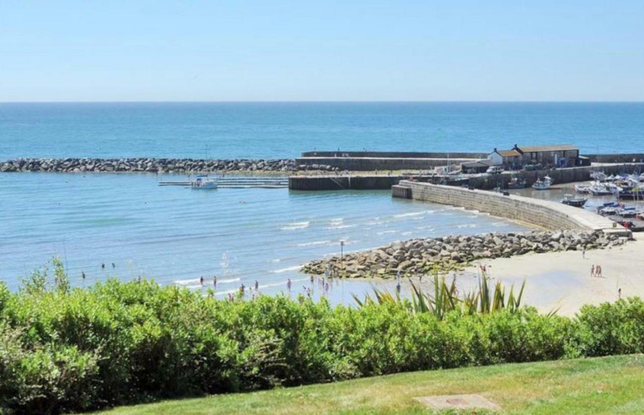 Monmouth House Apartments, Lyme Regis Old Town, Dog Friendly, Parking Экстерьер фото